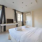 Spacious 3Br Villette Canal Saint Martin
