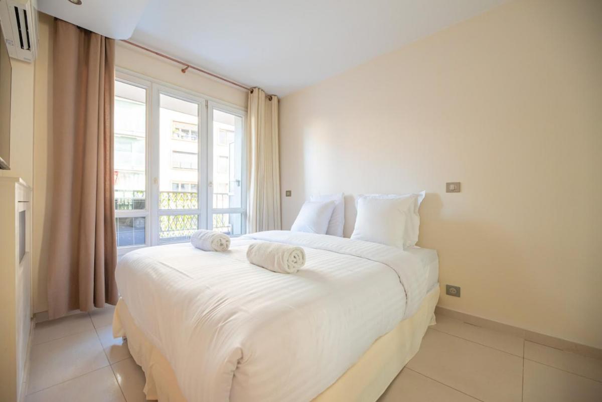 Spacious 3br Canal Saint Martin Appartement *